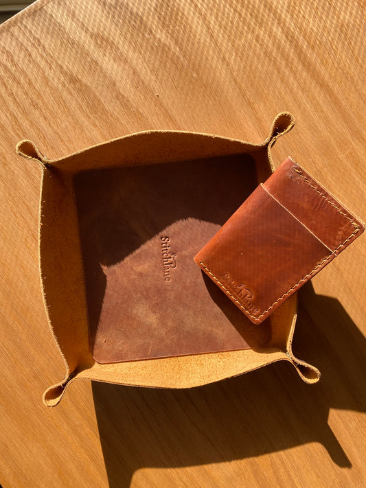 The Vintage Patina leather Tray