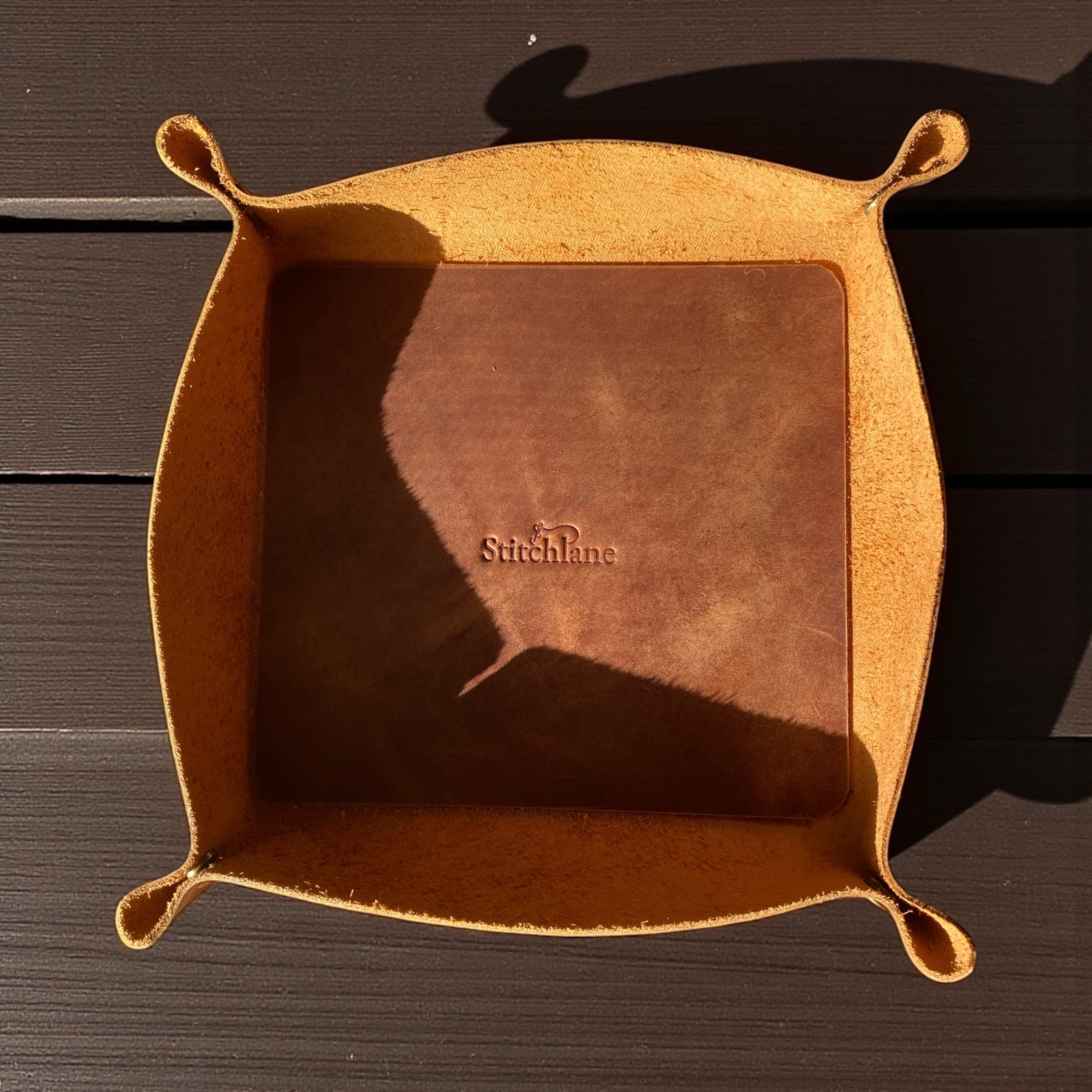 The Vintage Patina leather Tray